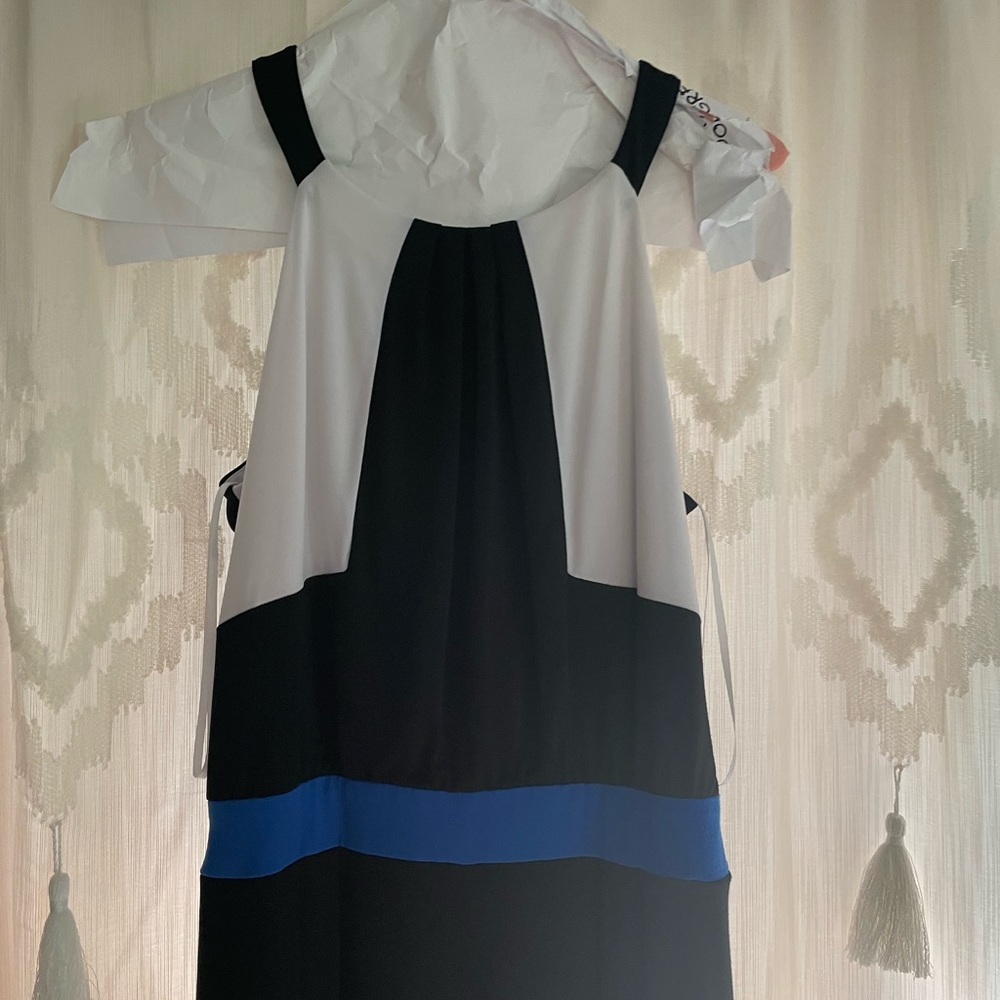 Women’s Vince Camuto jumpsuit bodysuit size medium black white, blue semi-formal